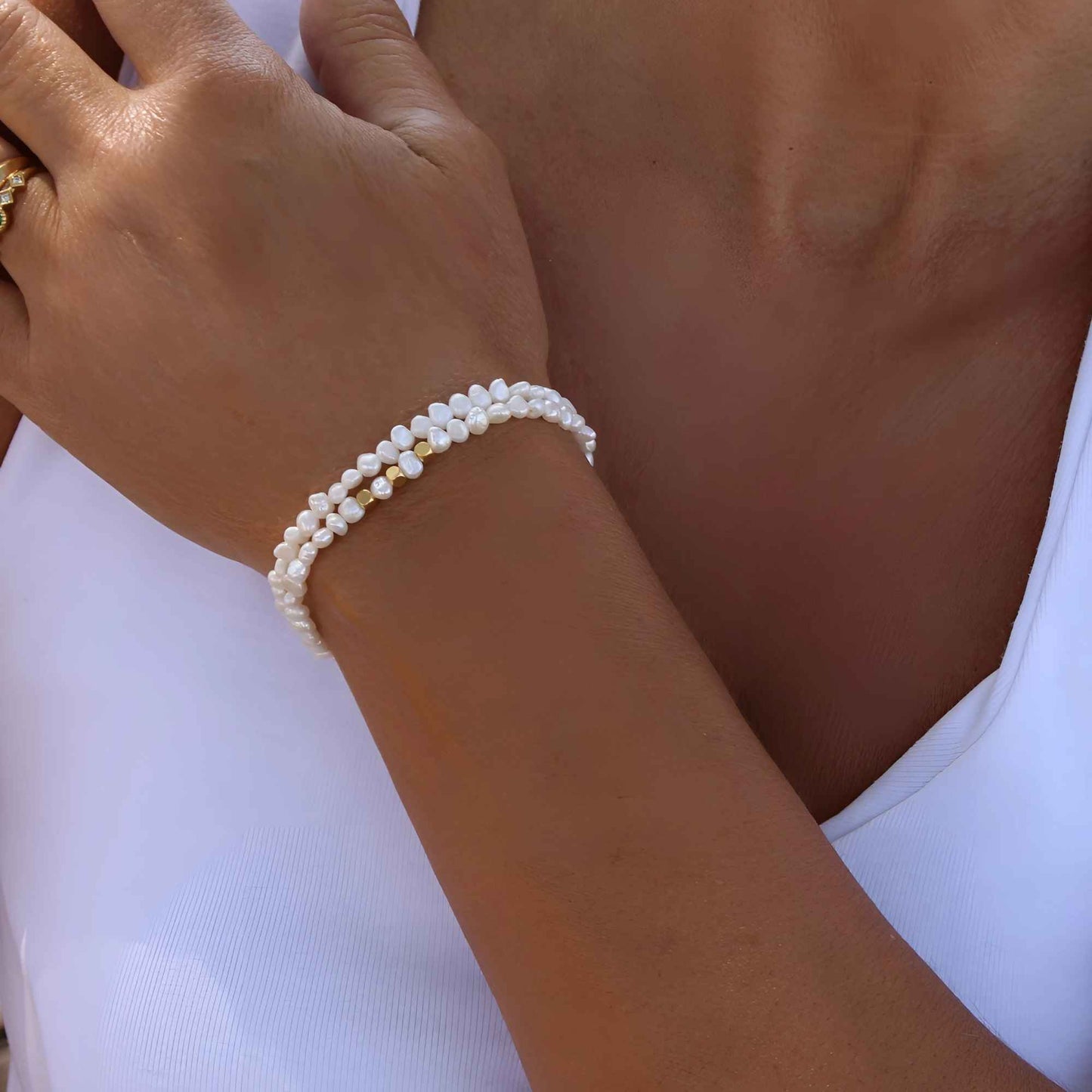 צמיד פנינים קלאסי כפול