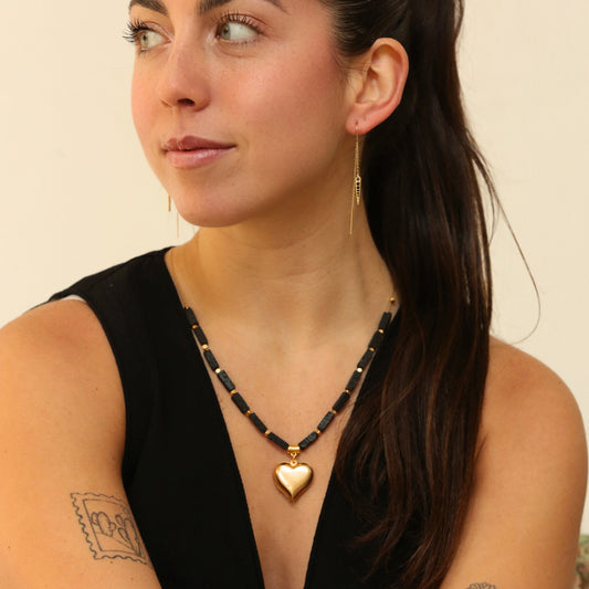 שרשרת אבני לבה