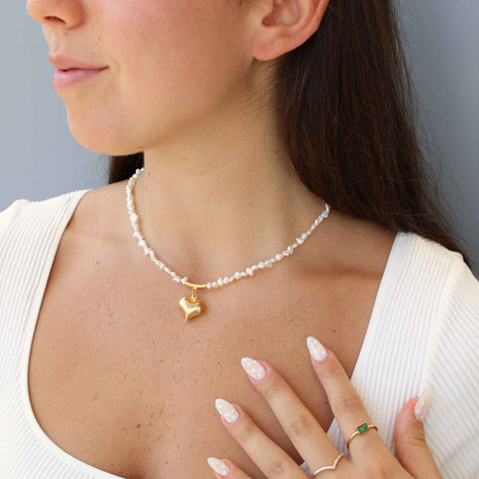 שרשרת פנינים לב זהב