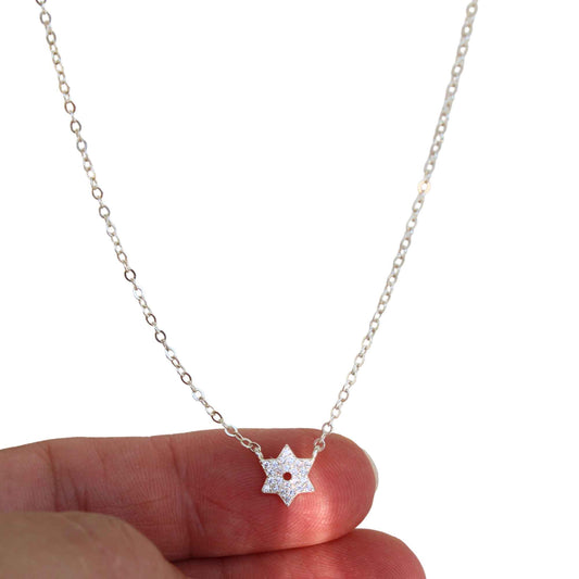 שרשרת מגן דוד עם אבני זרקון קטנות