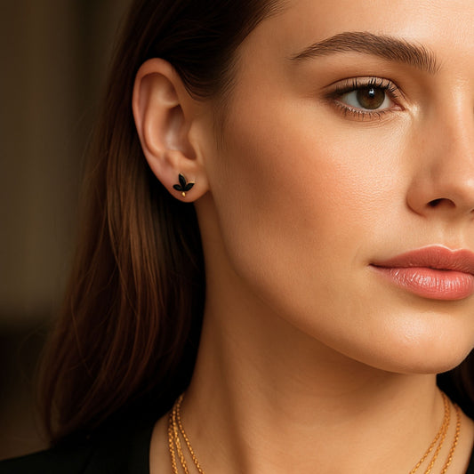 עגיל צמוד לאוזן קטן