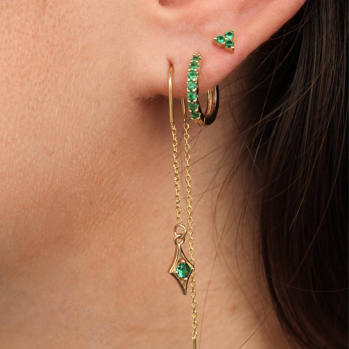 עגילים בזהב וירוק