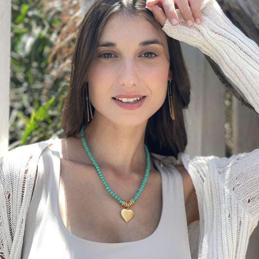 שרשרת קריסטלים לב זהב שחור כחול אדום טורקיז זית  / קריסטי