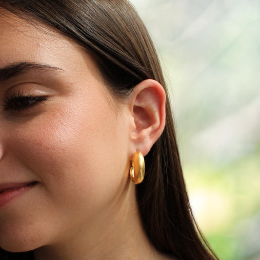 עגילי חישוק עבים בציפוי זהב מט