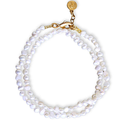 שרשרת פנינים מים מתוקים רקע לבן