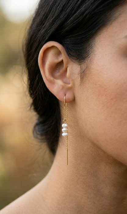 עגיל תלוי פנינים קטנות